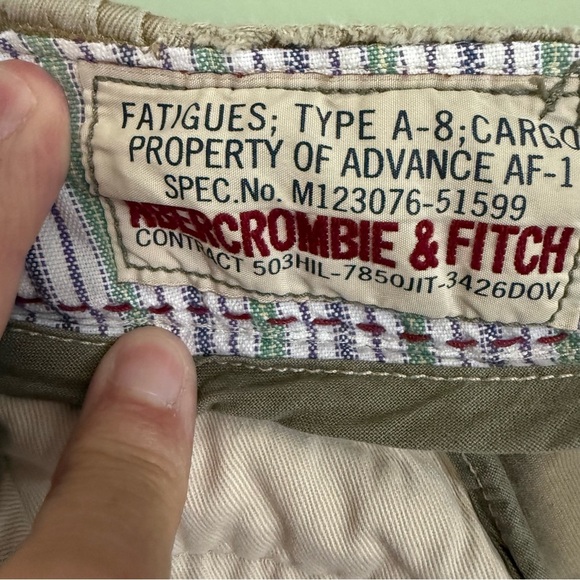 Abercrombie & Fitch Tan distressed baggy Cargo Shorts vintage waist 36 - Picture 3 of 11